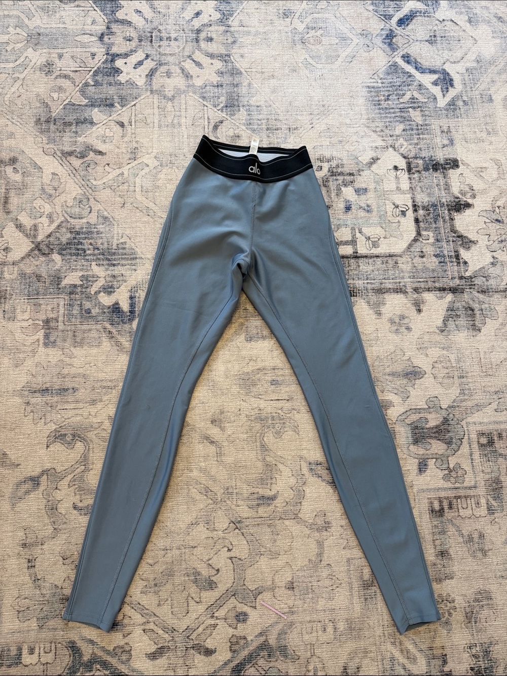 ALO Yoga Kids Active High-Rise Leggings in Slate Blue with Black Waistband